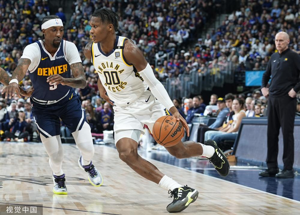 力吸引了众 力吸引了众