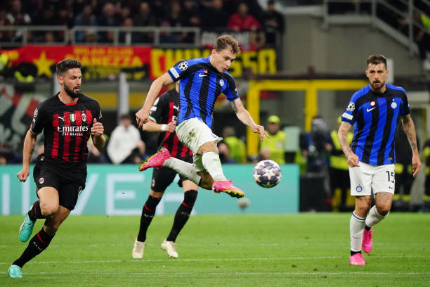 类似的球场 类似的球场