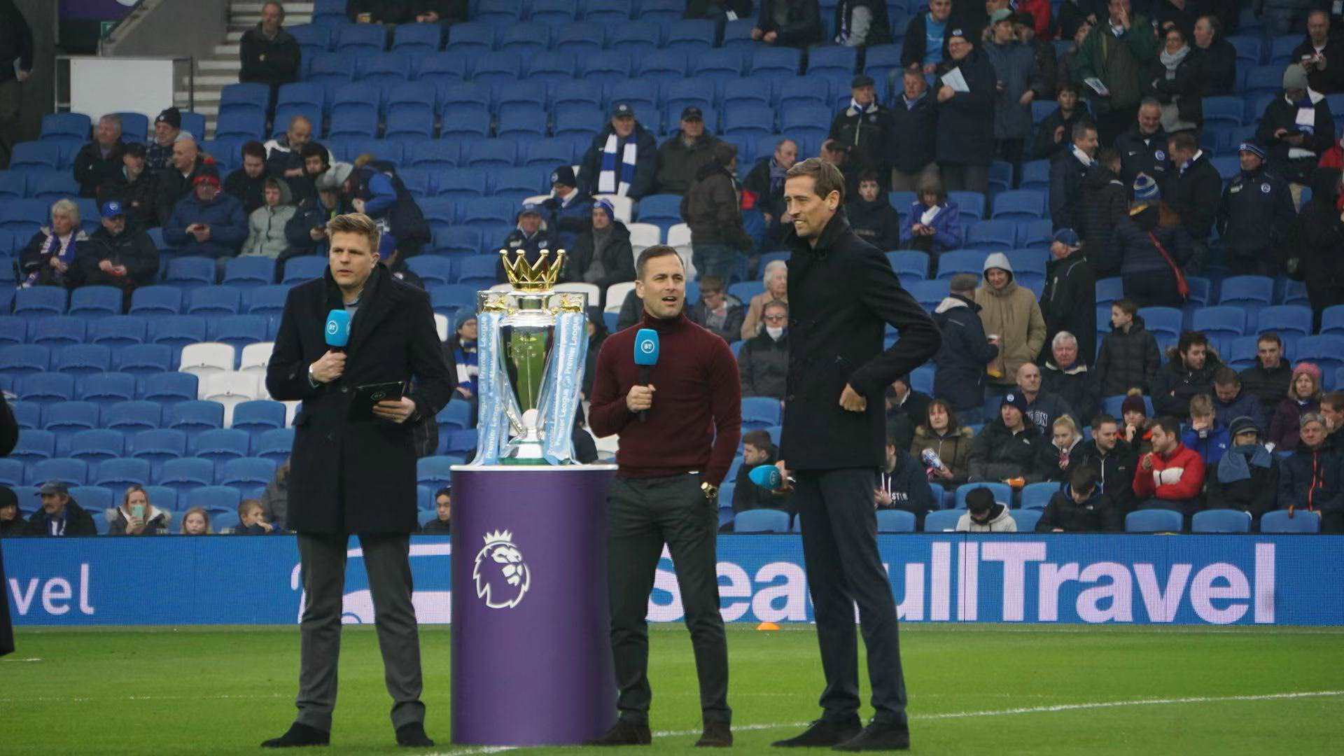 揭幕战的闪 揭幕战的闪